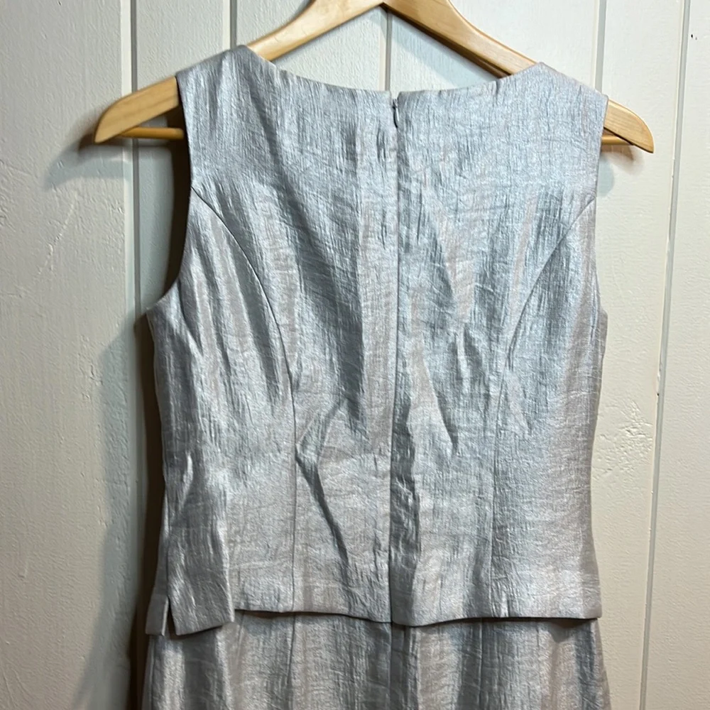 Jessica Howard Silver Dress w Beadwork - Picture 6 of 8